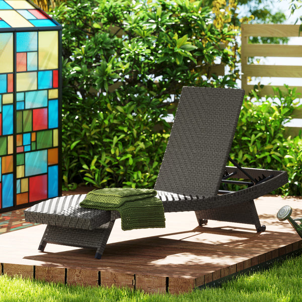 PE Rattan Patio Lounger, Foldable Outdoor Lounge Chair with 5-Level Adjustable Backrest, Two Wheels, and Quick-Drying Foam, for Sun Room, Garden, Poolside, Mixed Grey