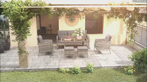 Ensemble de patio 6 pièces en rotin tressé avec poufs, table basse en verre et coussins, bleu marine